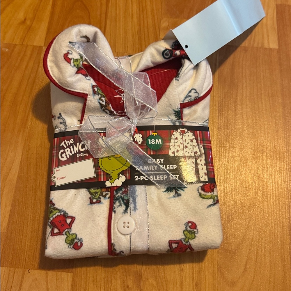 The grinch baby / toddler‎ Christmas PJ matching set NEW 18mo button up